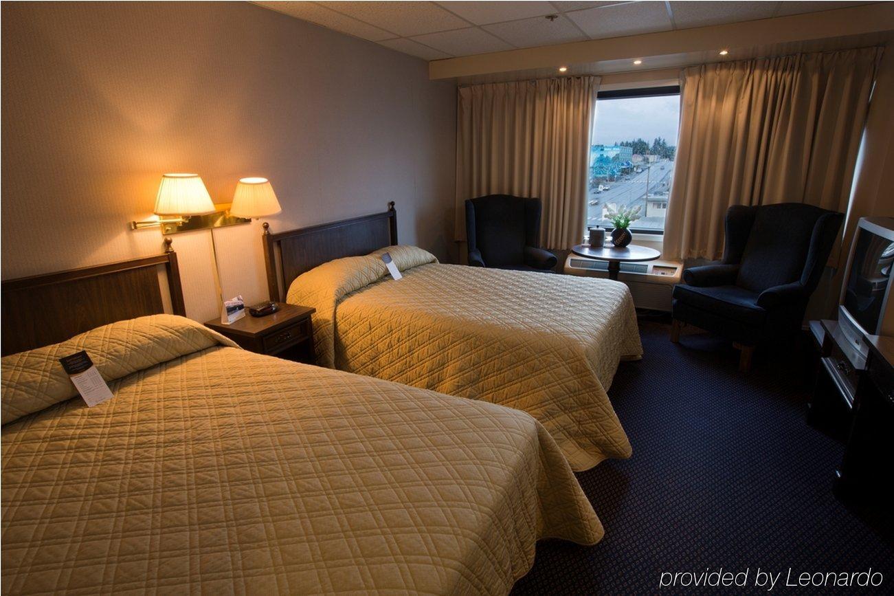 Prestige Oceanview Hotel Prince Rupert Exterior photo