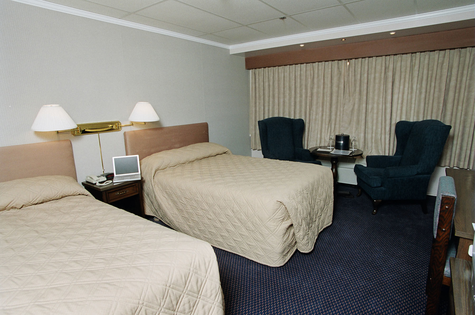Prestige Oceanview Hotel Prince Rupert Exterior photo